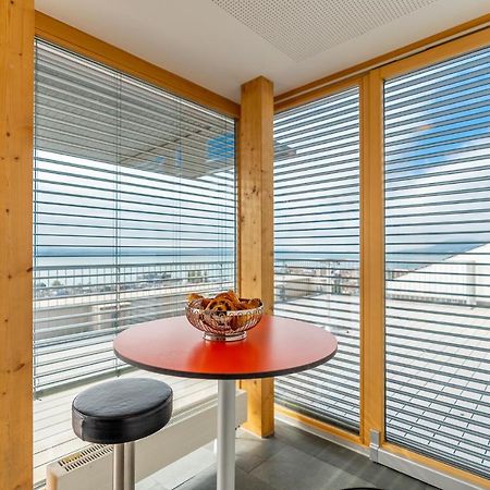 Hotel Alpes & Lac Neuchâtel Exterior foto
